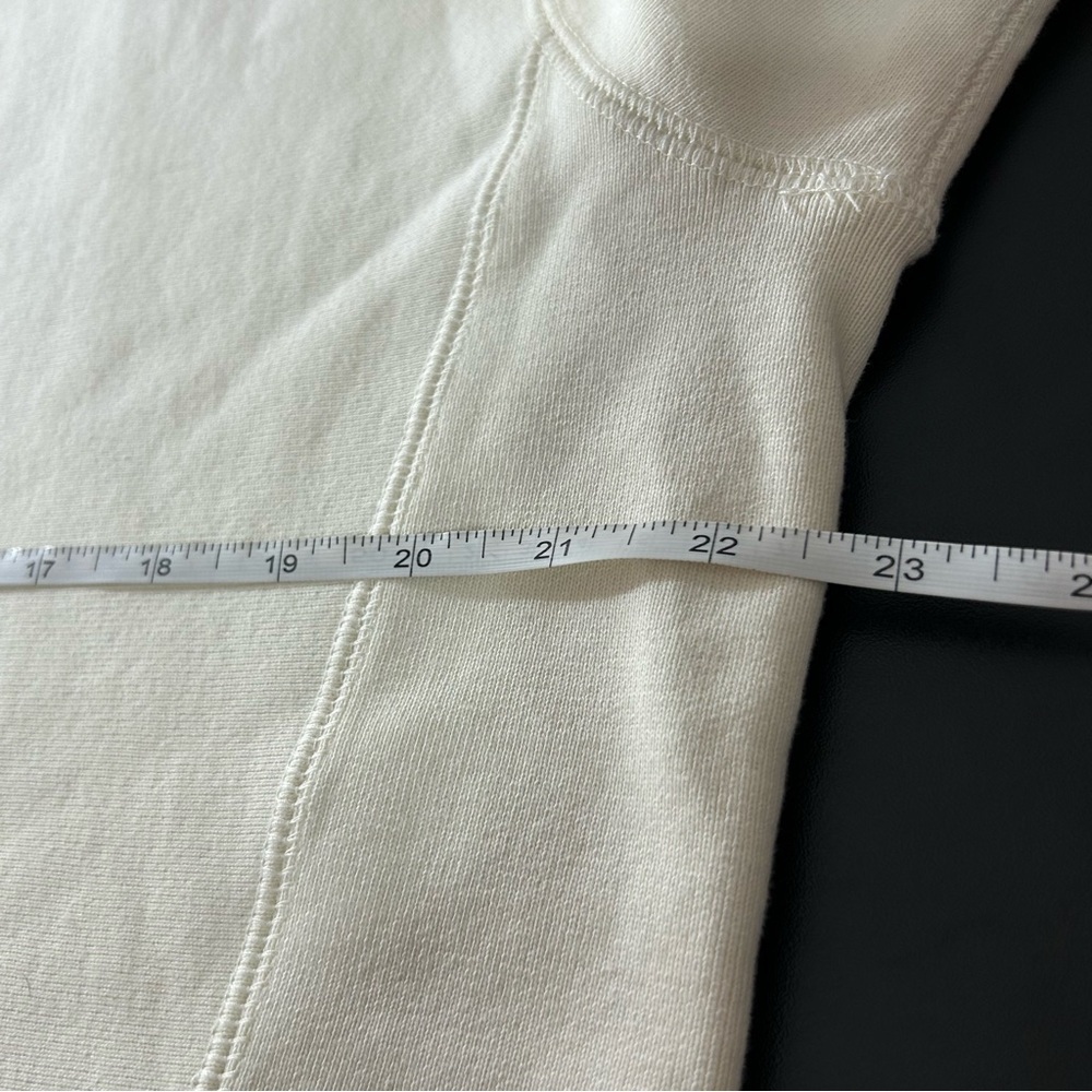 Adele Sweatshirt Women's Cream Hello It's Me Embroidered Concert Size Small - Picture 7 of 8